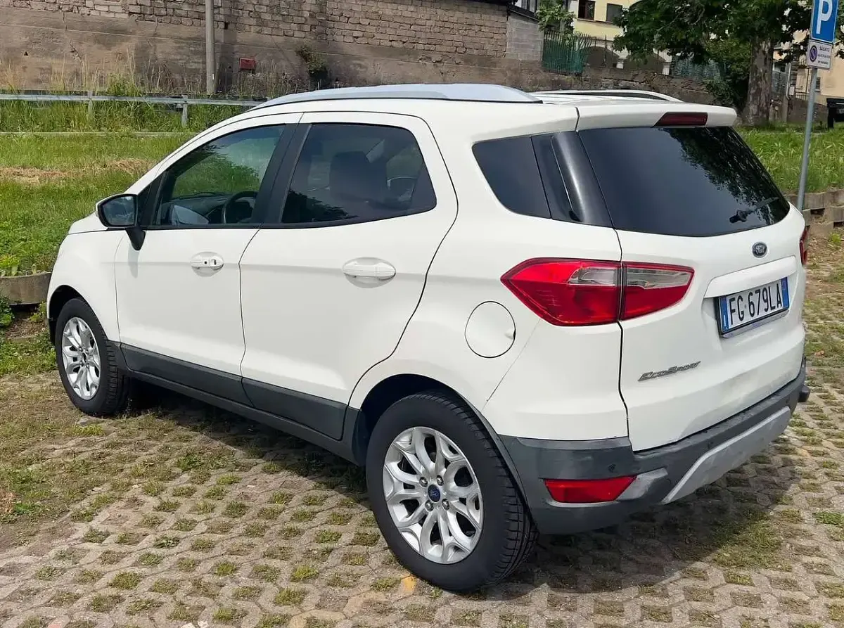 Usata Ford Ecosport Titanium 95 CV (69 kW) 2016 Bianco SUV