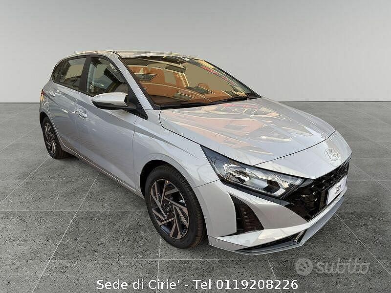 Nuova Hyundai i20 90 CV (66 kW) 2025 Grigio Utilitaria