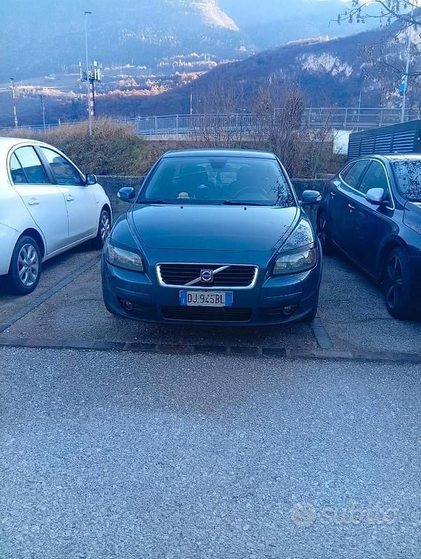 Usata Volvo C30 2006 Blu Utilitaria
