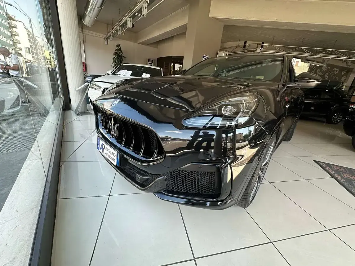 Usata Maserati Grecale 530 CV (389 kW) 2023 Nero SUV