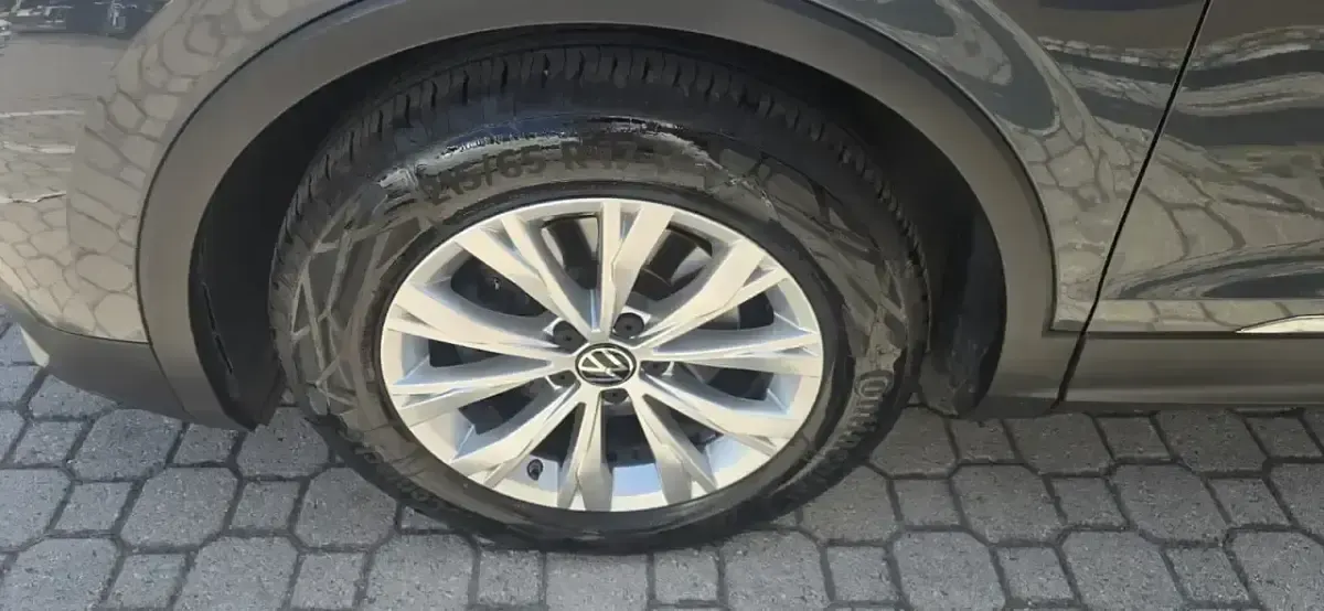 Usata VW Tiguan Life 122 CV (89 kW) 2021 Grigio SUV