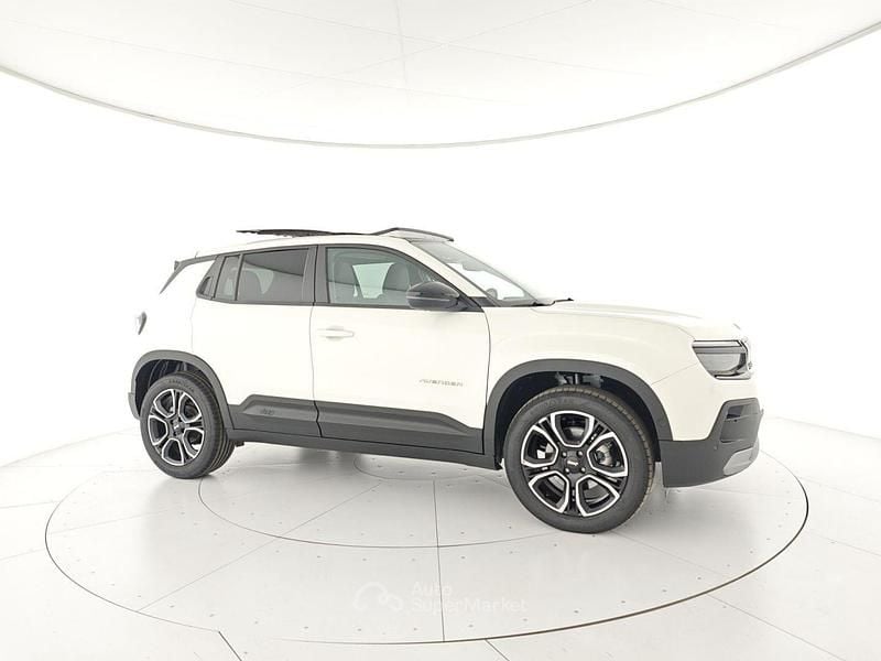 Nuova Jeep Avenger Summit 109 CV (80 kW) 2025 Grigio SUV
