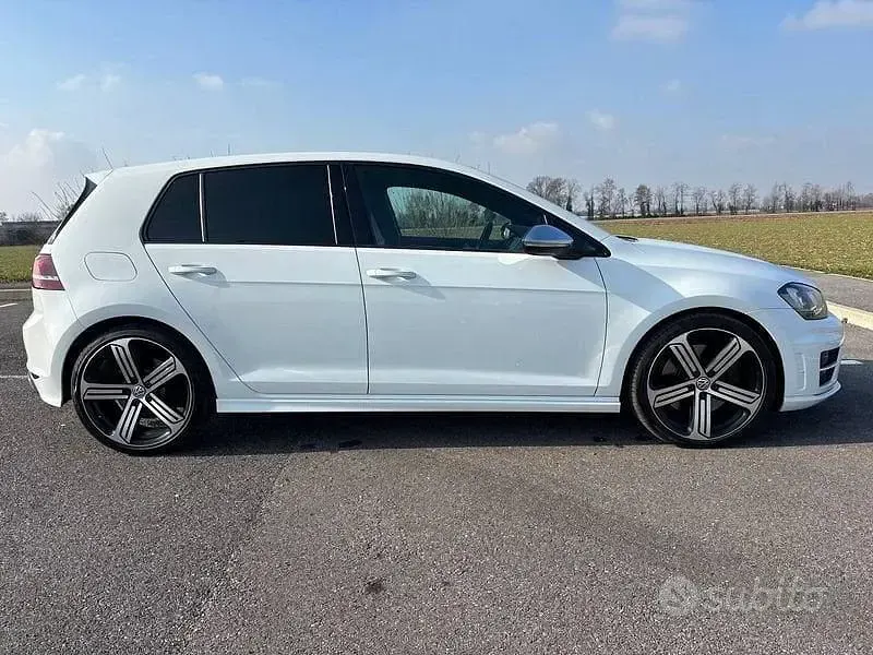Usata VW Golf VII R 310 CV (228 kW) 2014 Bianco Berlina