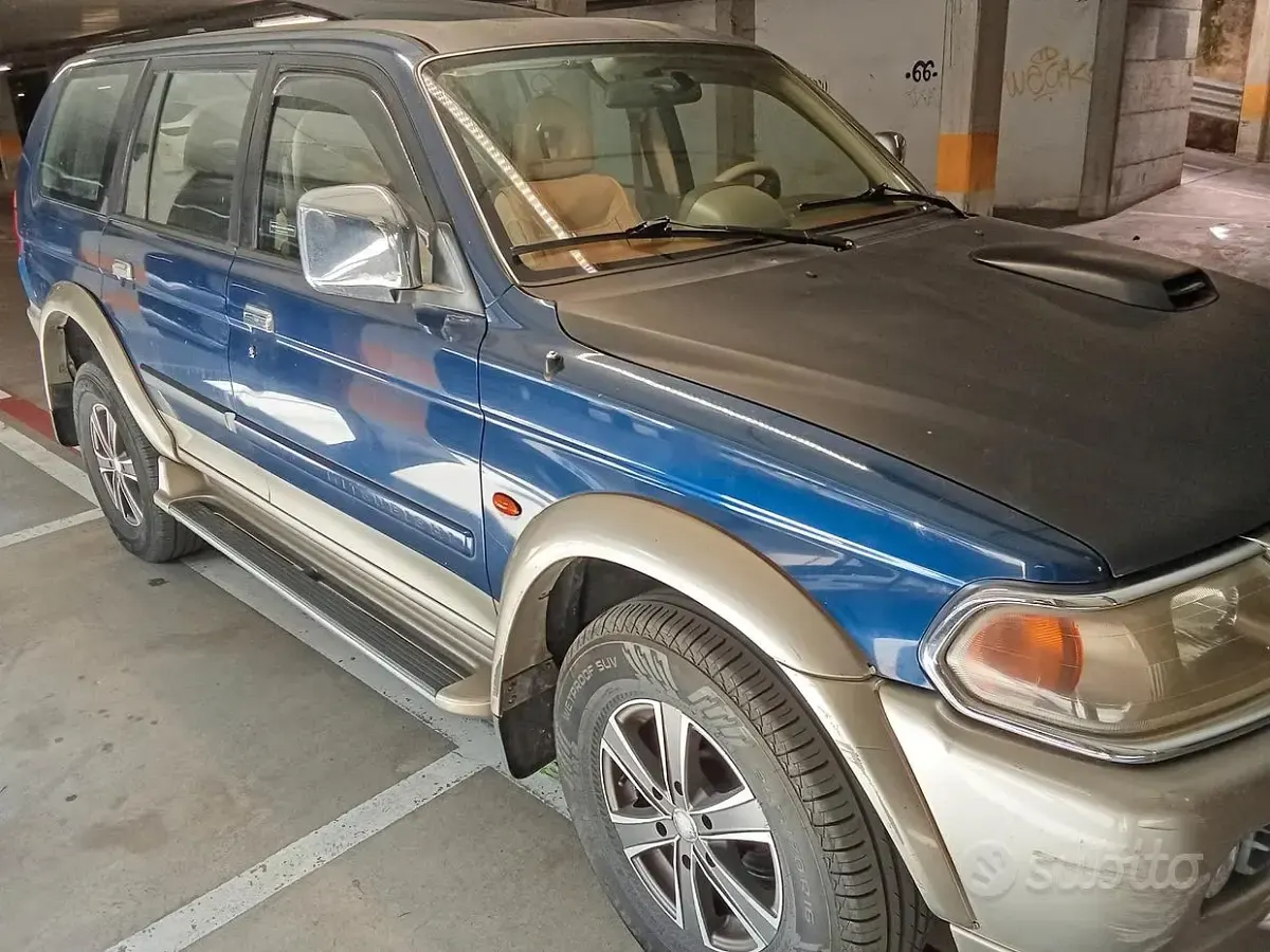 Usata Mitsubishi Pajero Sport 100 CV (73 kW) 2000 SUV