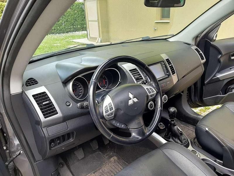 Usata Mitsubishi Outlander Instyle 156 CV (114 kW) 2008 SUV