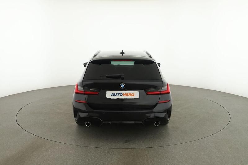Usata BMW 320e M Sport 190 CV (139 kW) 2021 Nero Station wagon