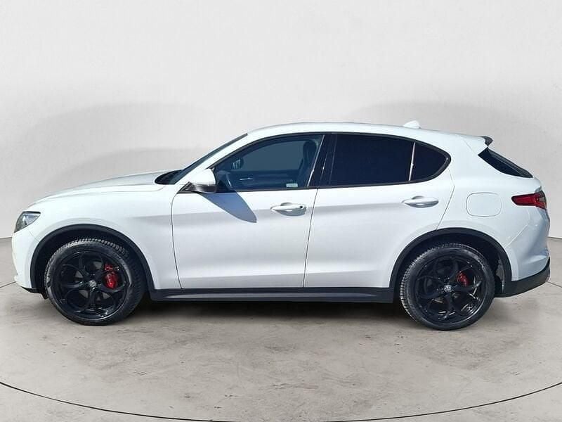 Usata Alfa Romeo Stelvio Super 210 CV (154 kW) 2017 SUV