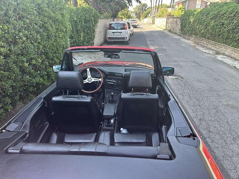 Usata BMW 318 Cabriolet 116 CV (85 kW) 1991 Cabrio