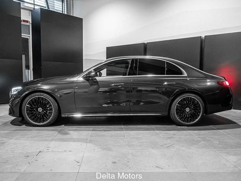 Nuova Mercedes E300 197 CV (144 kW) 2026 Berlina