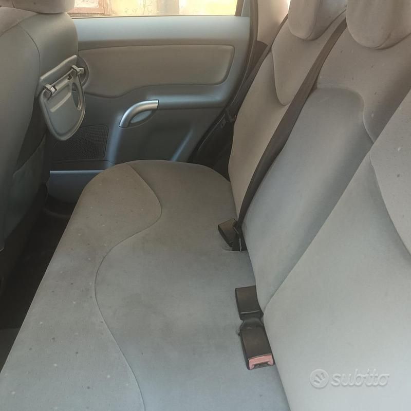 Usata Citroën C3 2004 Blu Utilitaria