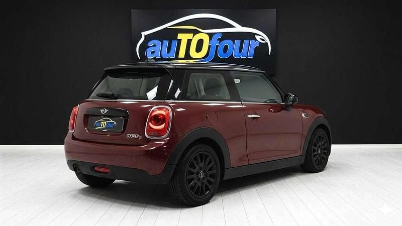 Occasion Mini Cooper D Hype 116 ch (85 kW) 2017 Rouge Citadine