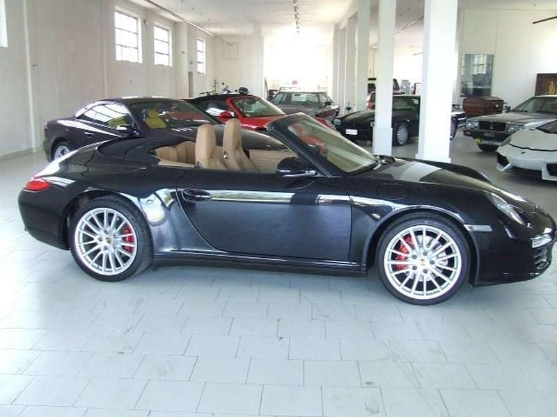 Usata Porsche 997 385 CV (283 kW) 2009 Nero Cabrio