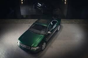 Usata Audi S8 360 CV (264 kW) 1999 Verde Berlina