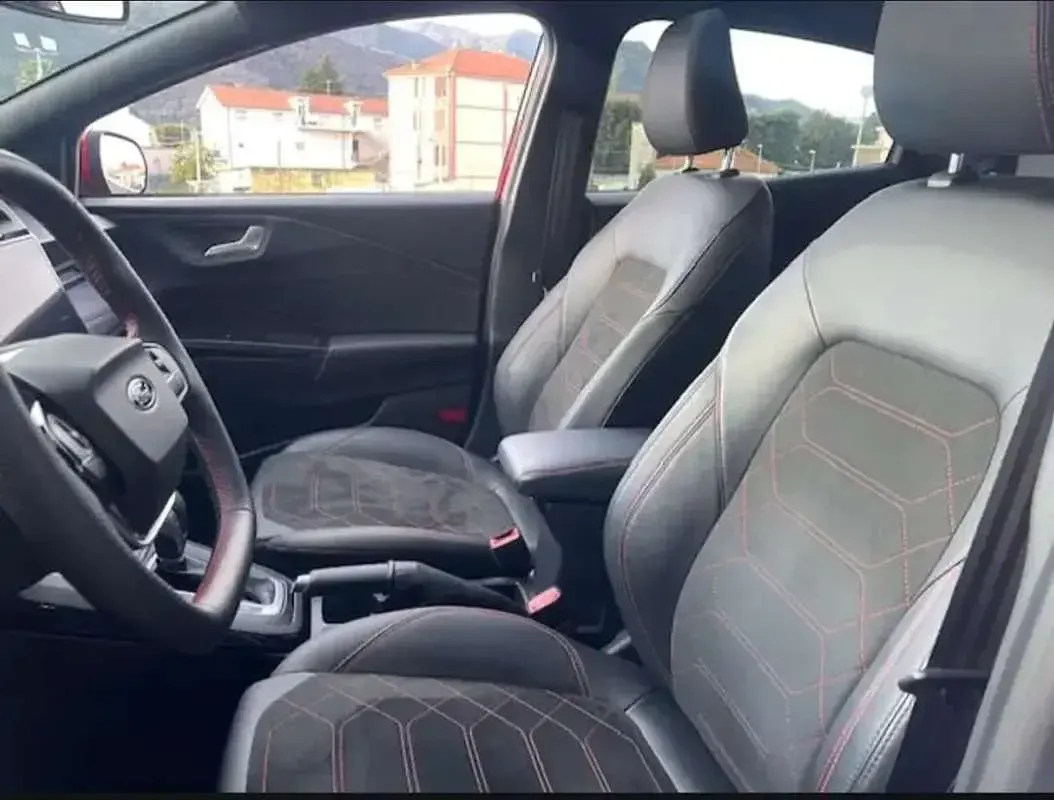 Usata Ford Puma ST-Line 125 CV (91 kW) 2024 SUV