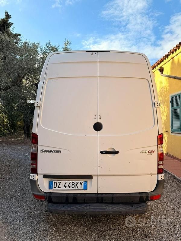 Usata Mercedes Sprinter 109 CV (80 kW) 2009 Furgone
