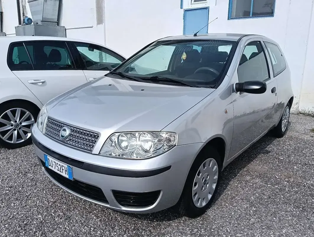 Usado Fiat Punto Classica 60 CV (44 kW) 2007 Utilitario