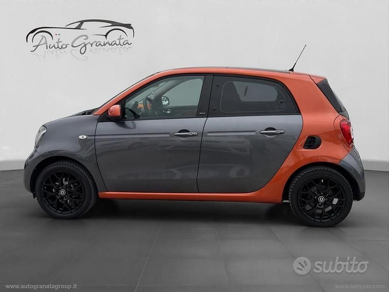 Usata Smart ForFour Edition #1 71 CV (52 kW) 2015 Gray Utilitaria