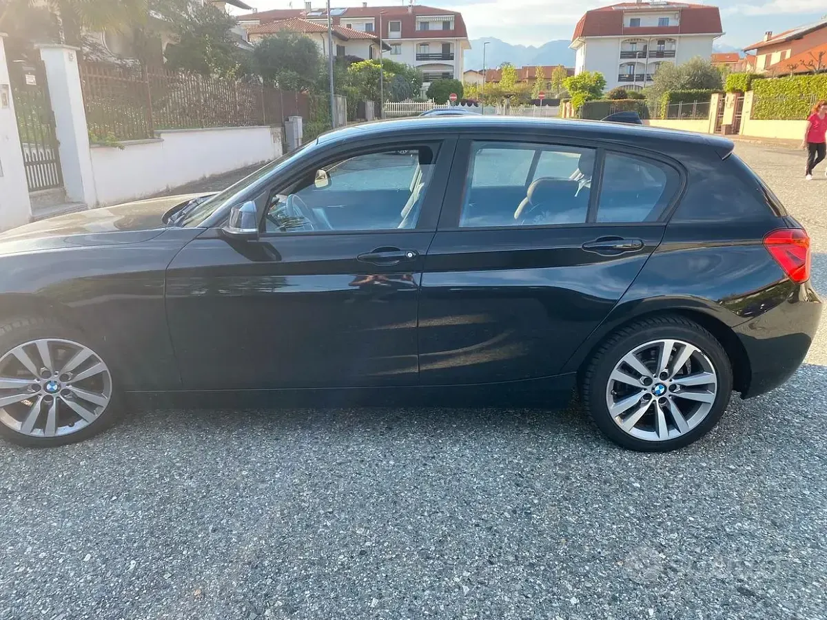 Usata BMW 116 Advantage 116 CV (85 kW) 2017 Nero Utilitaria