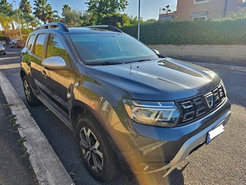 Grigio Usata 2022 Dacia Duster Prestige SUV | 11.500 € (Ottimo prezzo) - Immagine 1/4