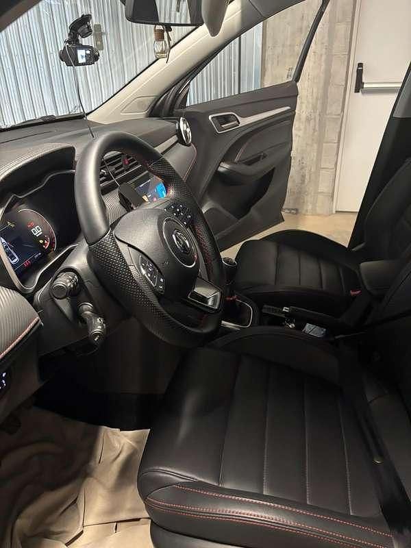 Usata MG ZS Luxury 106 CV (77 kW) 2023 SUV