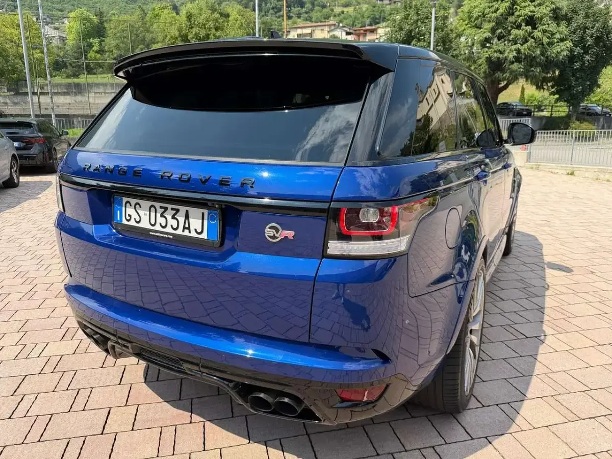 Usata Land Rover Range Rover SVR 551 CV (405 kW) 2015 Blu/azzurro SUV