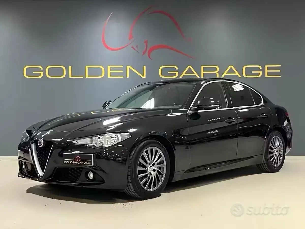 Usata Alfa Romeo Giulia Super 150 CV (110 kW) 2016 Nero Berlina
