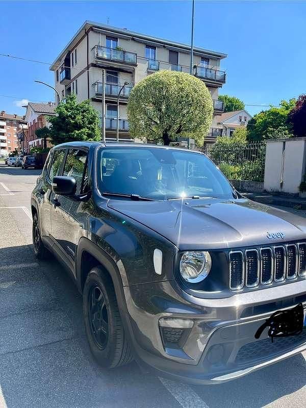 Usata Jeep Renegade Sport 120 CV (88 kW) 2019 Grigio SUV