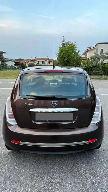 Usata Lancia Ypsilon 75 CV (55 kW) 2010 Utilitaria