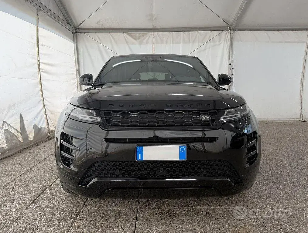 Usata Land Rover Range Rover evoque HSE Dynamic 180 CV (132 kW) 2019 Nero SUV