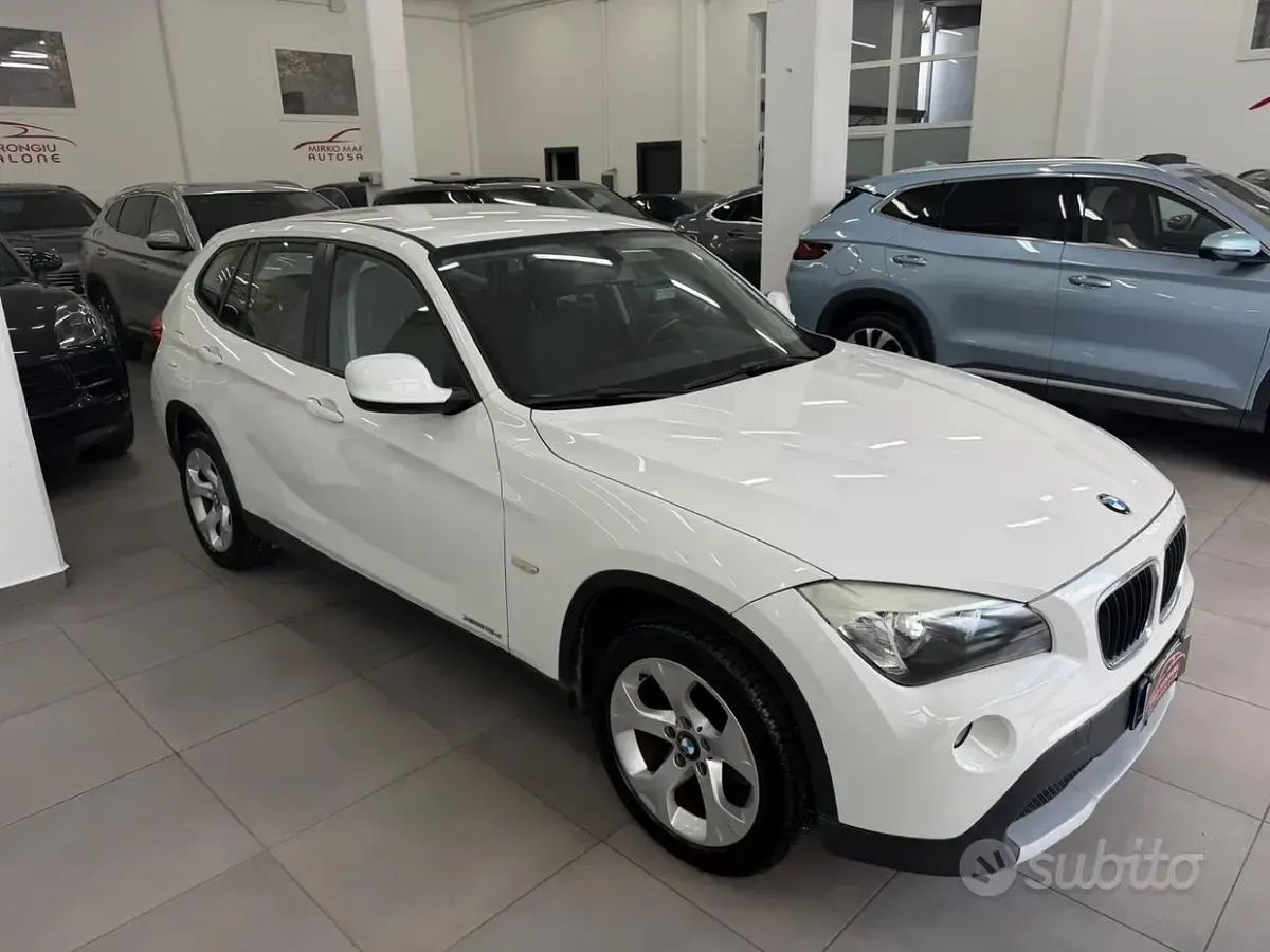 Usata BMW X1 Sport Line 143 CV (105 kW) 2011 Bianco SUV