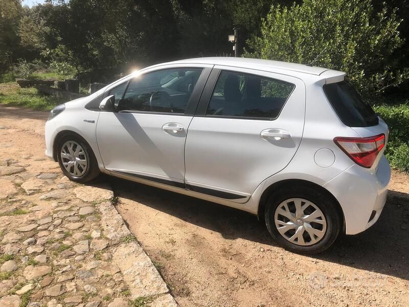Usata Toyota Yaris Active 2018 Bianco Utilitaria