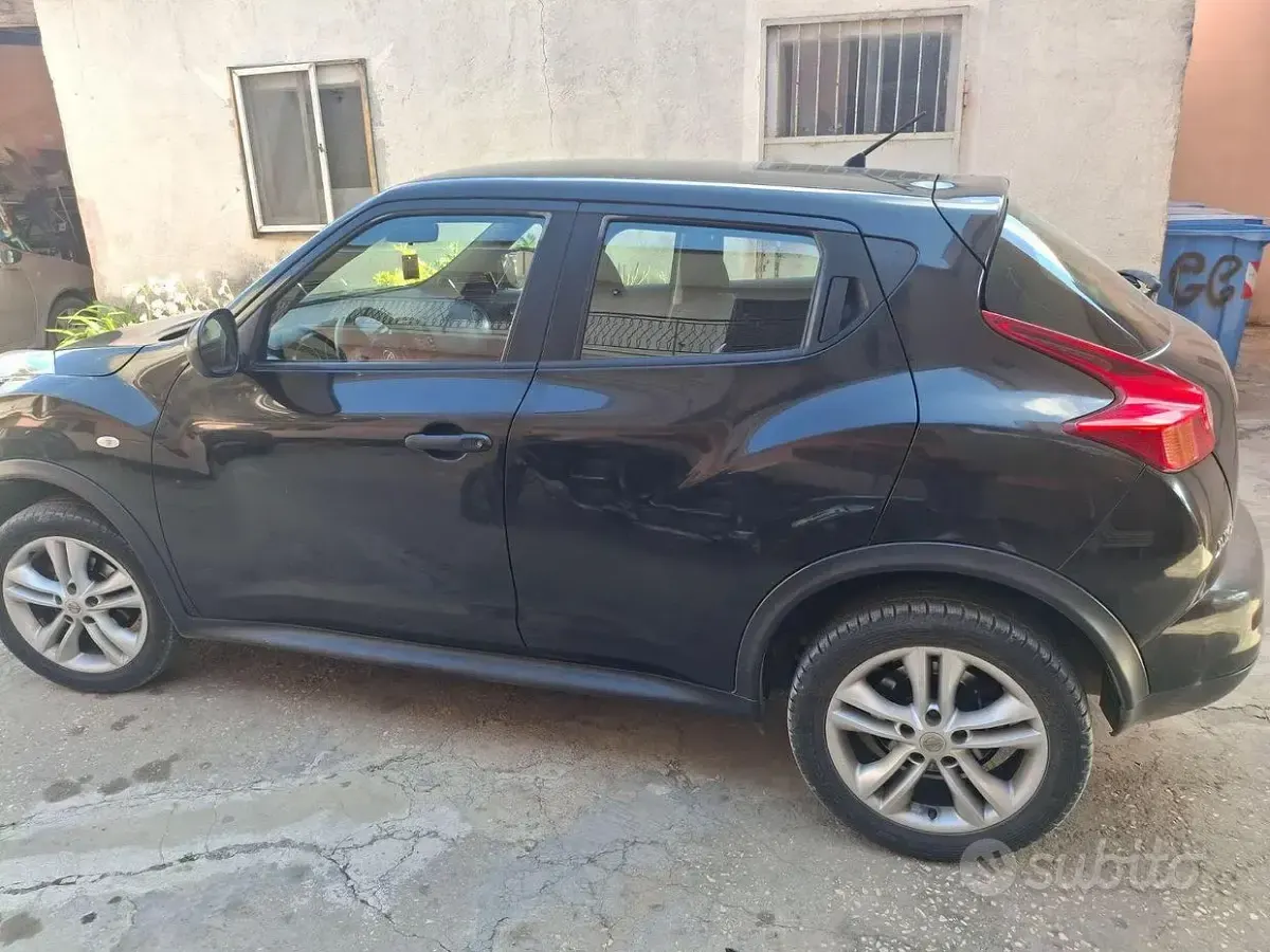 Usata Nissan Juke 110 CV (80 kW) 2012 Nero SUV