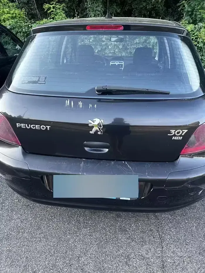 Usata Peugeot 307 109 CV (80 kW) 2005 Nero Berlina