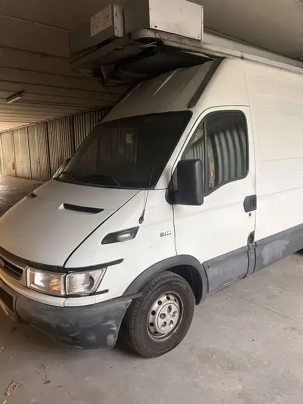Usata Iveco Daily 116 CV (85 kW) 2005