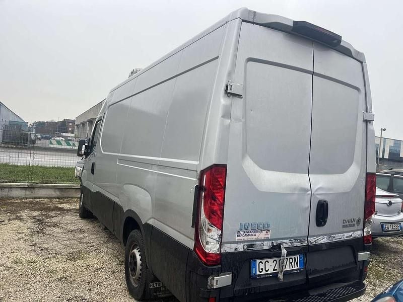 Usata Iveco Daily 150 CV (110 kW) 2020 Other
