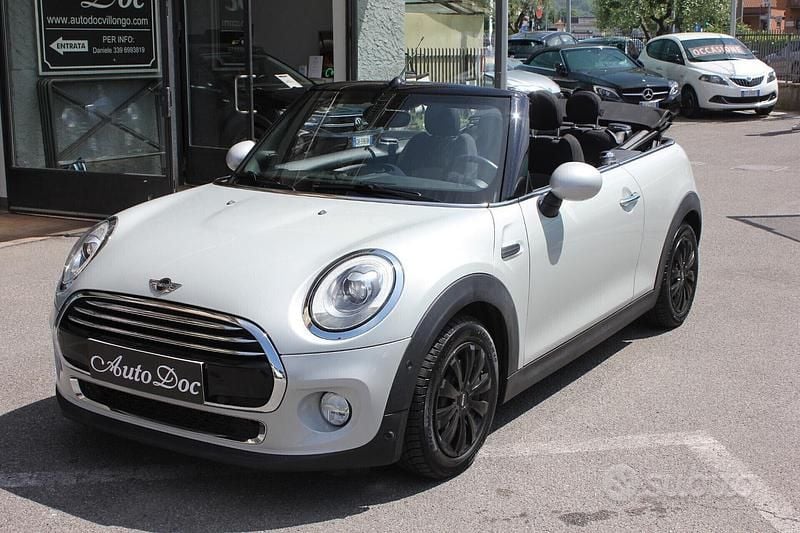 Usata Mini Cooper Cabriolet 135 CV (99 kW) 2018 Bianco Cabrio