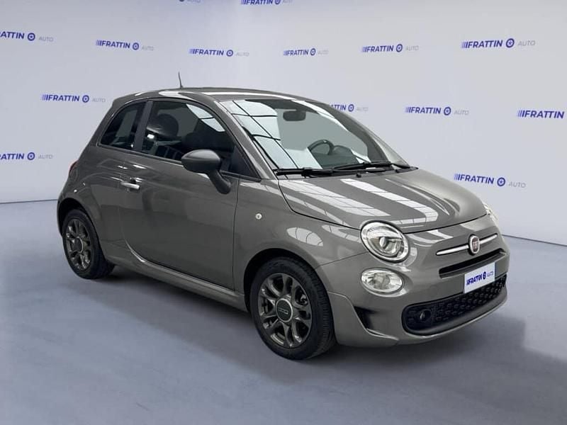 Usata Fiat 500 Sport 70 CV (51 kW) 2021 Grigio scuro Utilitaria