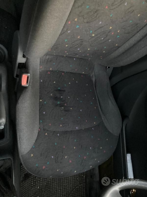 Usata Hyundai Atos 1999 Giallo Utilitaria