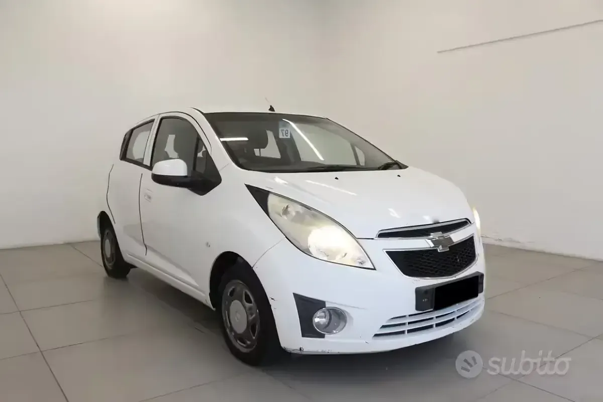 Occasion Chevrolet Spark 68 ch (50 kW) 2012 Blanc Citadine