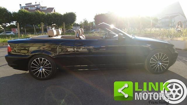 Usata BMW 318 Efficient Dynamics 143 CV (105 kW) 2003 Nero Cabrio