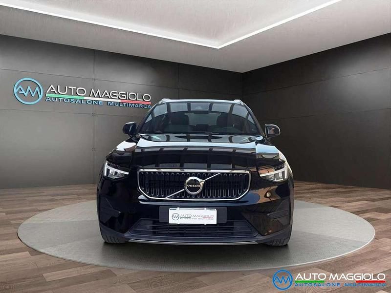 Usata Volvo XC40 Core 130 CV (95 kW) 2023 Nero SUV