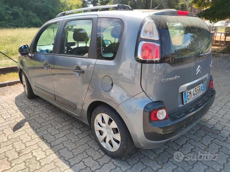 Usata Citroën C3 Picasso Seduction 92 CV (67 kW) 2012 Blu/azzurro Monovolume
