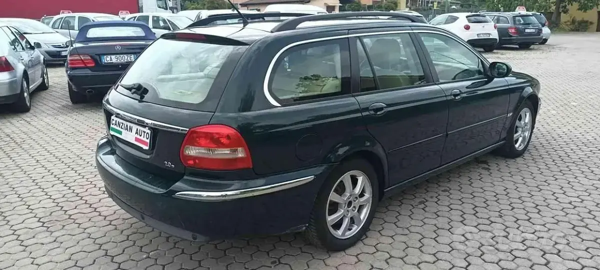 Usata Jaguar X-type 131 CV (96 kW) 2005 Verde Station wagon