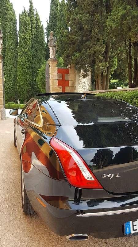 Usata Jaguar XJL 207 CV (152 kW) 2012 Nero Berlina