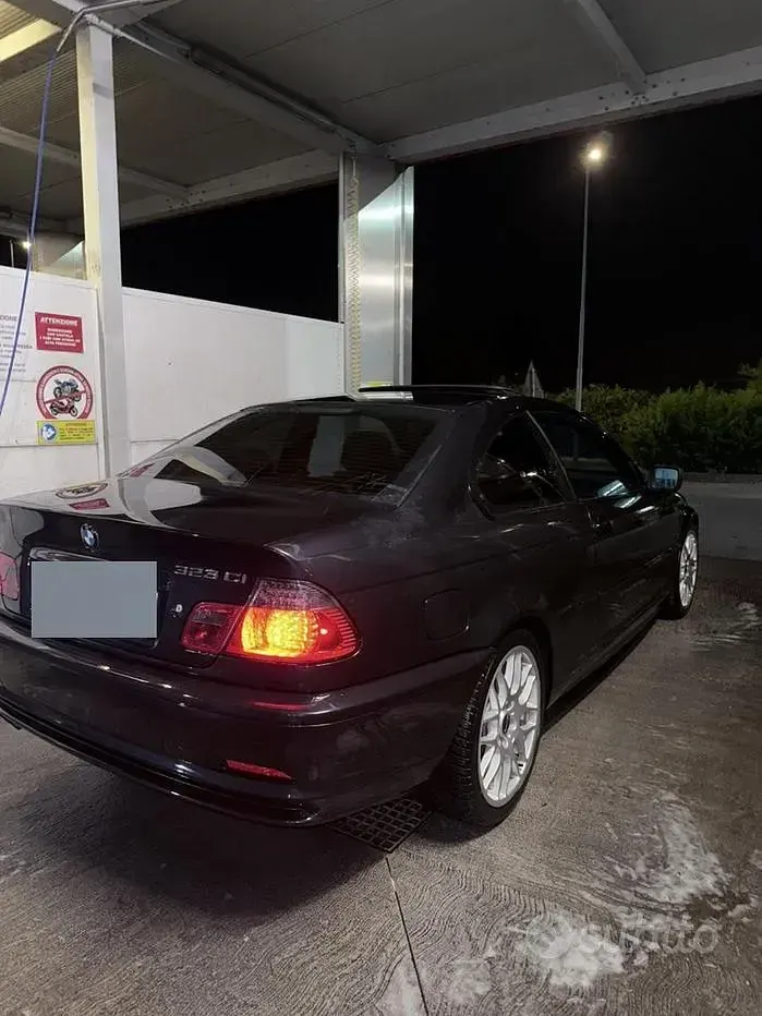 Usata BMW 323 170 CV (125 kW) 2000 Nero Coupé