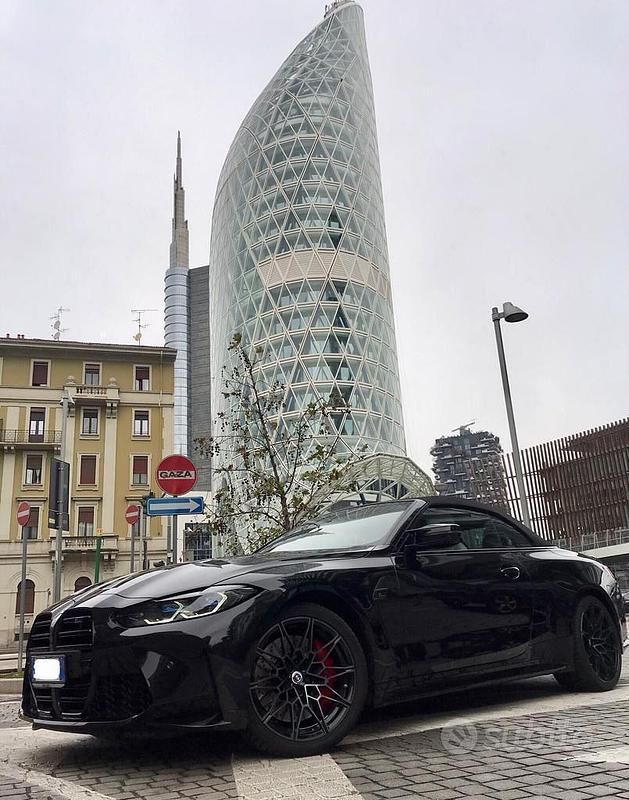 Nero Usata 2023 BMW M4 Cabriolet Competition Edition Cabrio | 85.000 € (Molto cara) - Immagine 1/4