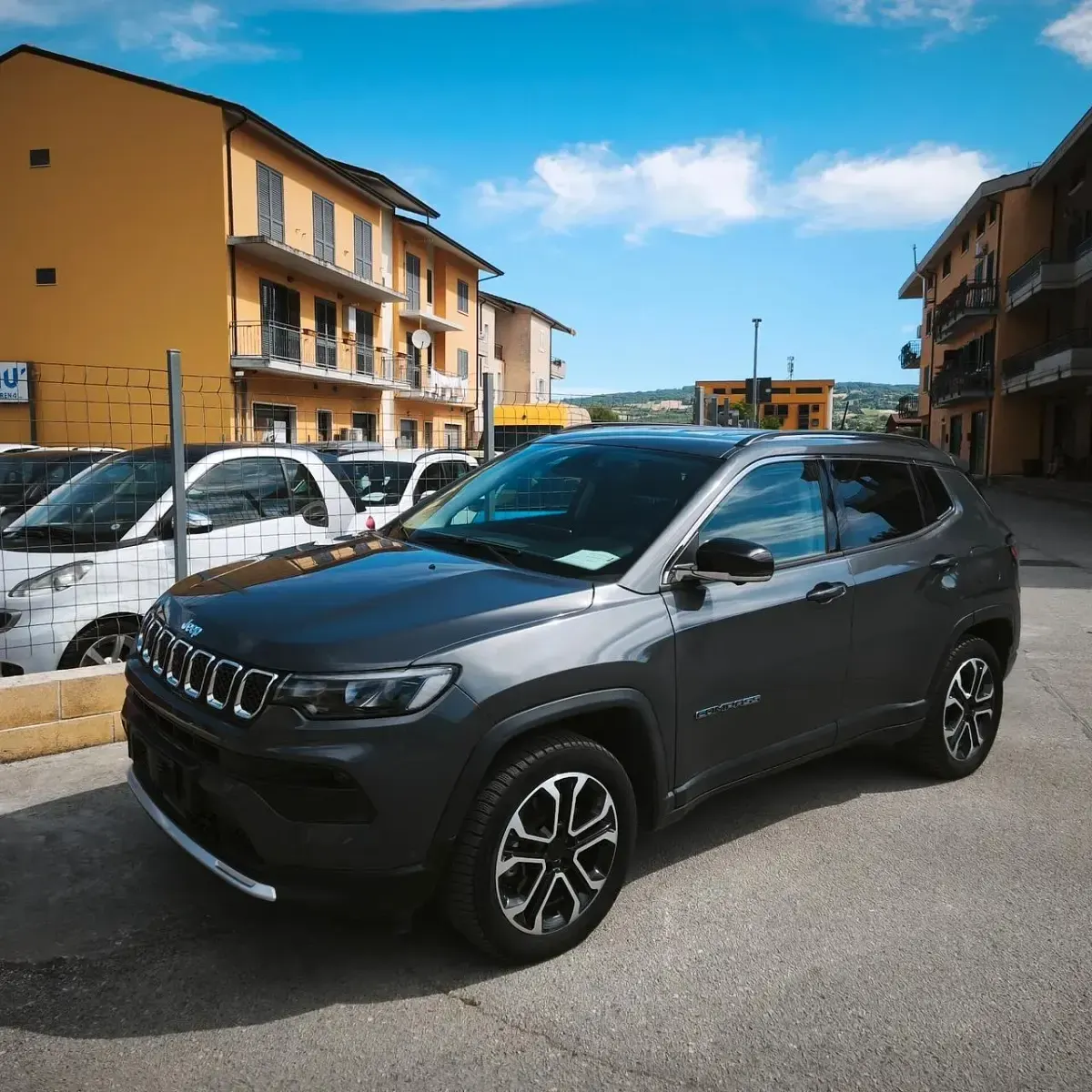 Usata Jeep Compass Limited 130 CV (95 kW) 2022 Grigio SUV
