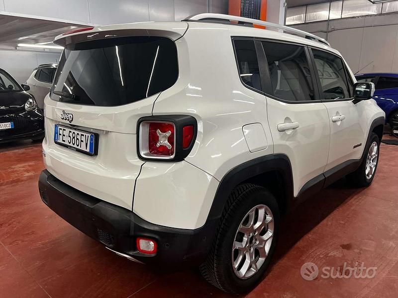 Usata Jeep Renegade Limited 140 CV (102 kW) 2016 Bianco SUV