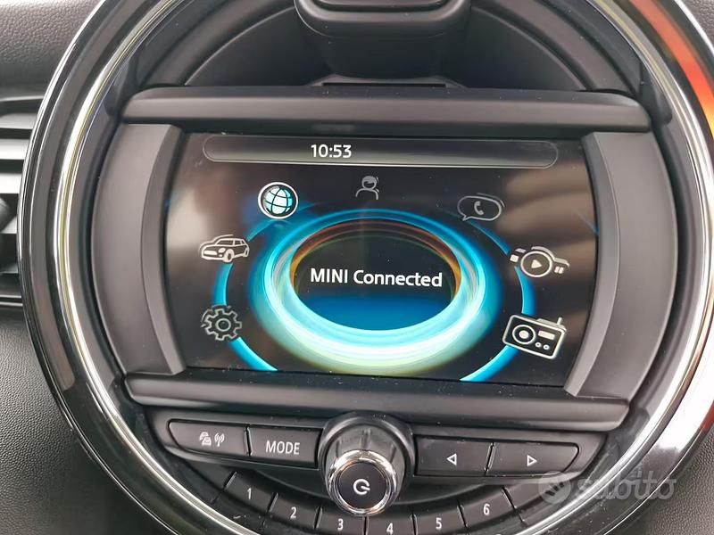 Usata Mini Cooper 116 CV (85 kW) 2014 Nero Utilitaria
