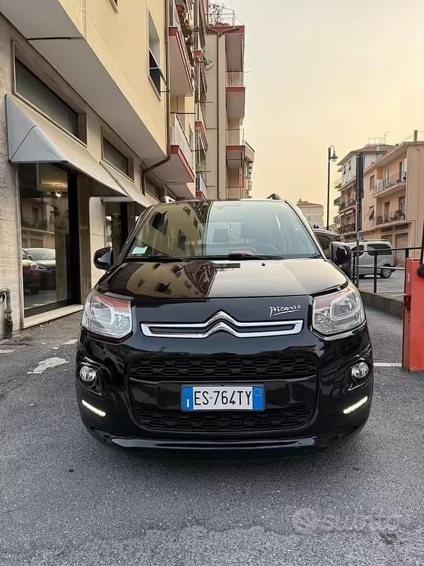 Occasion Citroën C3 Picasso Exclusive 92 ch (67 kW) 2013 Noir Monospace